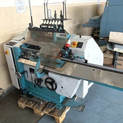 Polygraph Mccain Sewing Machine. White