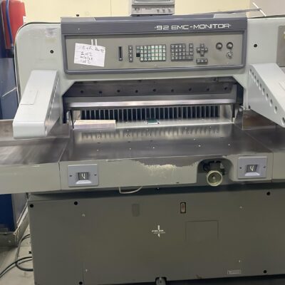 Polar 92 EMC- MON Cutting Machine